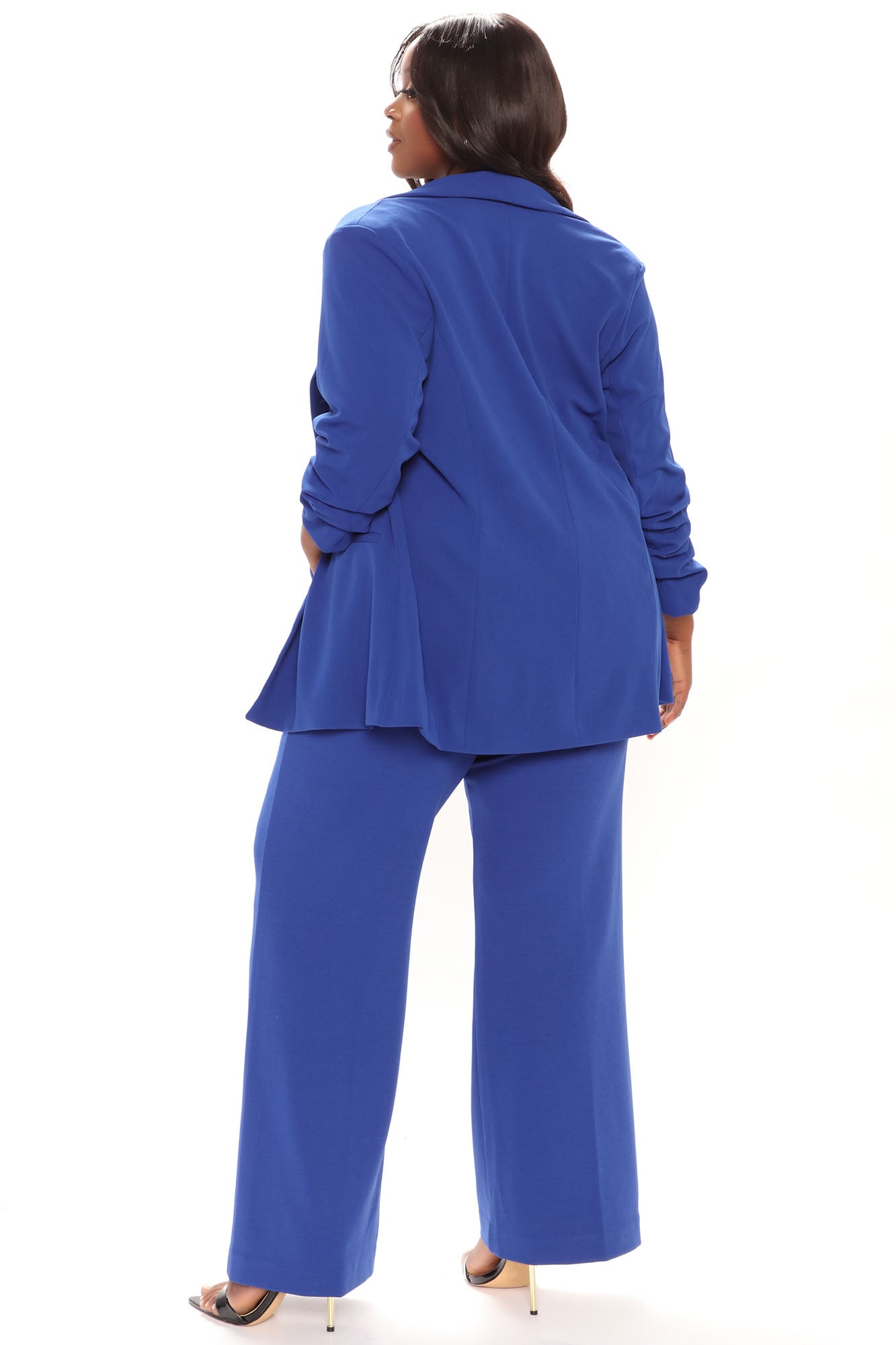 04-08-22Studio1_KJ_KP_14-07-36_37_JK18888Z_Royal_P_PLUS_15196_SG