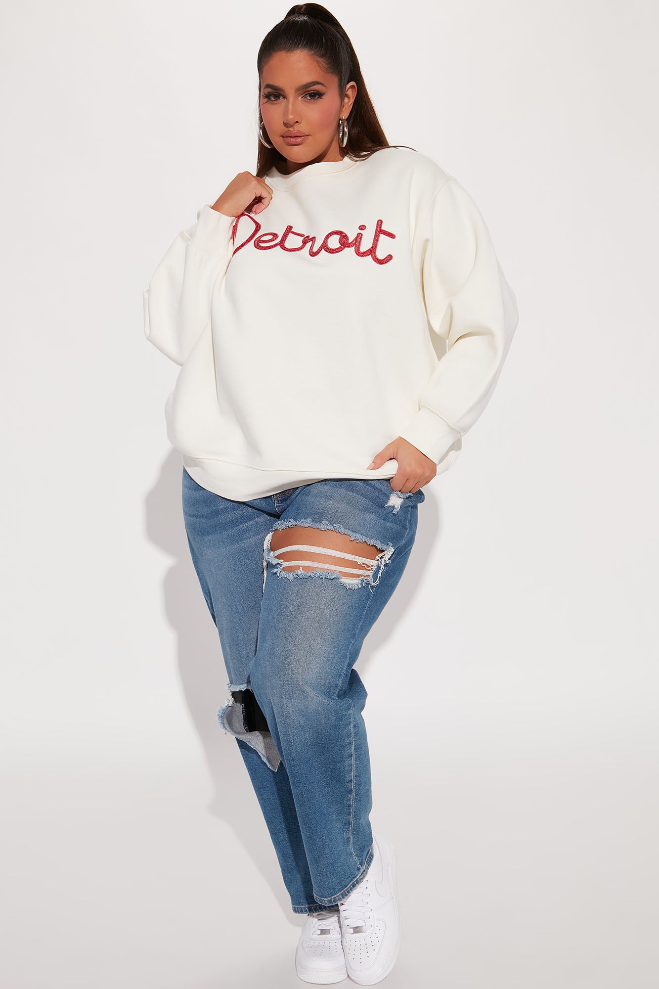 11-04-22Studio2_RM_IM_13-35-22_29_UNWDTEMBO_Ivory_9637_PLUS_ES